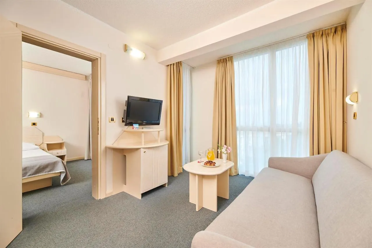 Hotel Gran Vista Plava Laguna Porec 3*,  Croatia